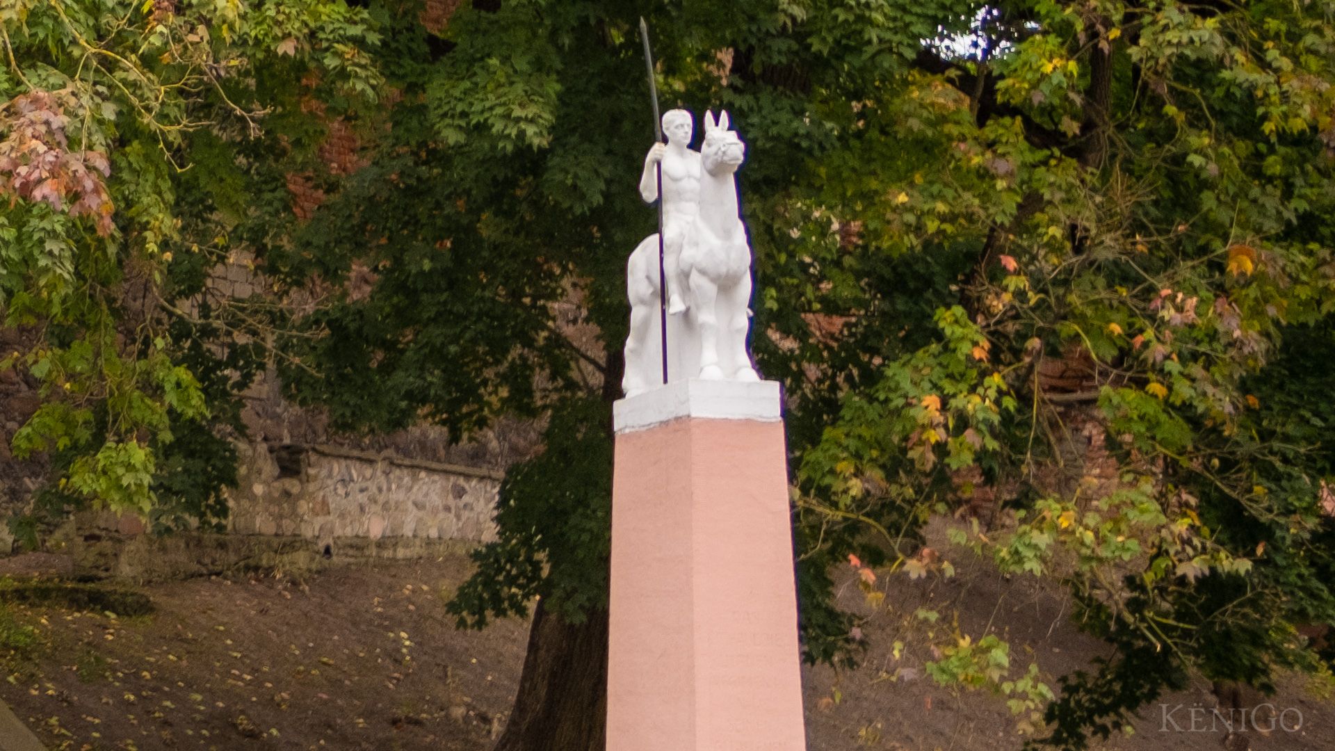 Памятник уланам 12-го Инстербургского полка